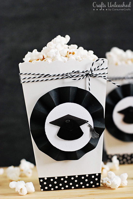 Graduation-Themed-DIY-Party-Popcorn-Boxes