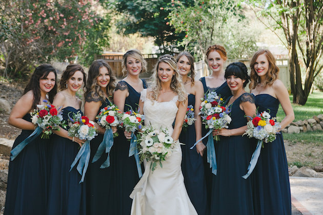 4th of July wedding flowers. Great ideas here!