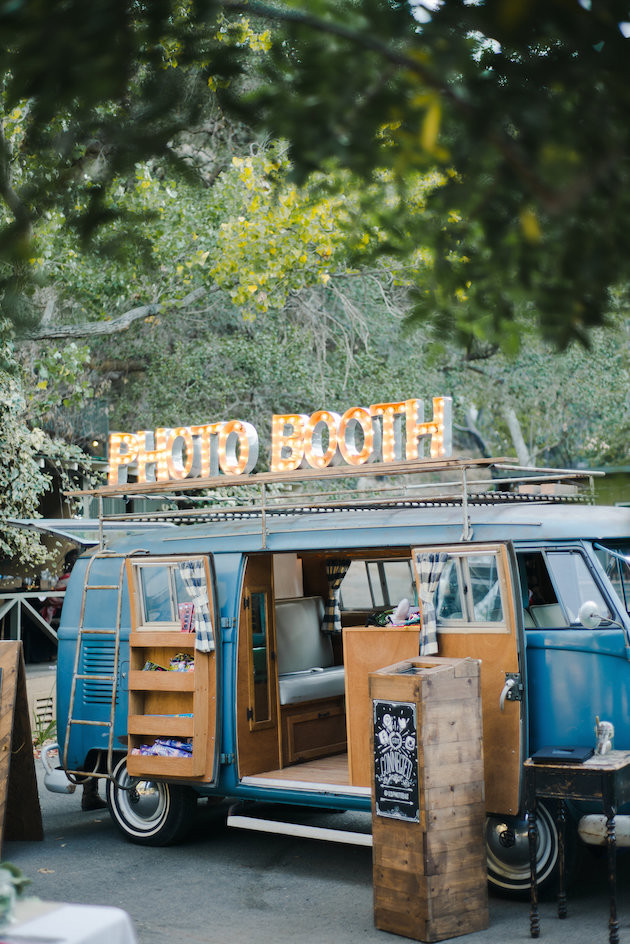 Adorable July 4th wedding photo booth